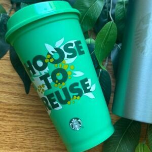 Starbuck Recycle Hot Cup